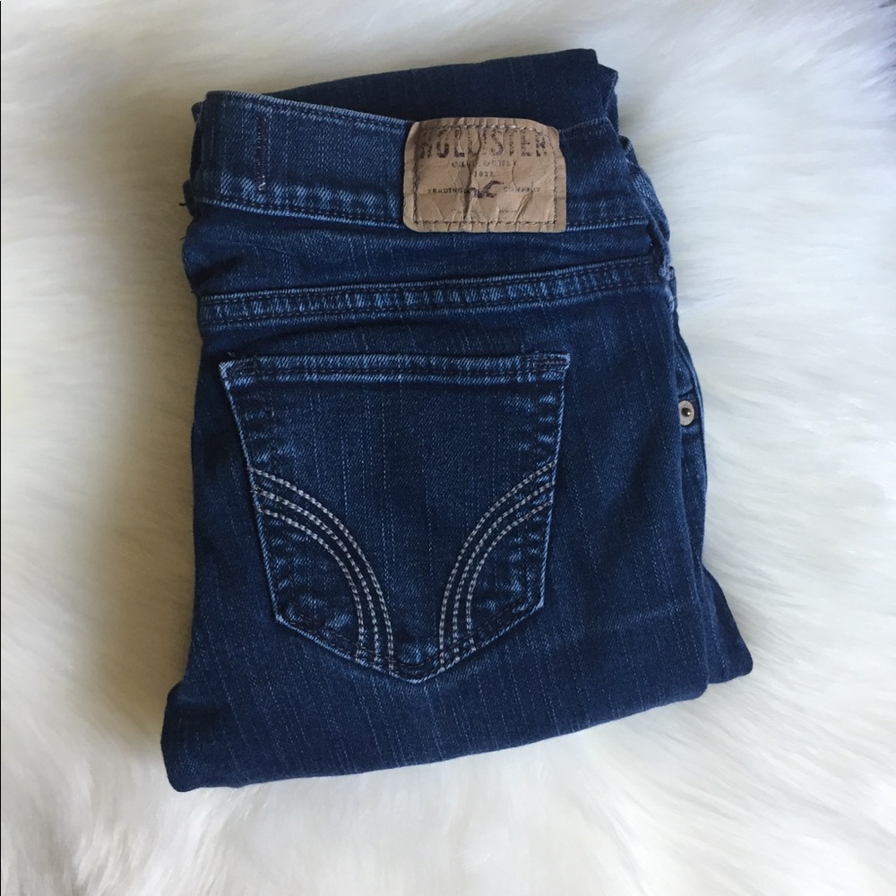 Hollister Low-Rise Skinny Jeans - Size 1